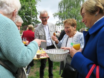 Viering Rerum Novarum 2022 | Beweging.net Antwerpen Linkeroever | Donderdag 26 mei 2022 | Sint-Anna-ten-Drieënparochie Antwerpen Linkoeroever | Receptie met geefmoment